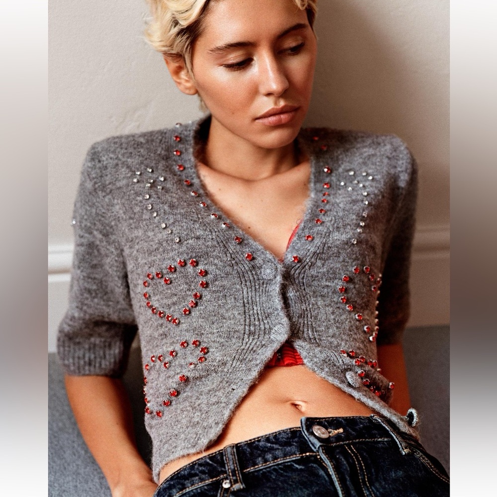 Zara knit cardigan with rhinestones❤️❤️❤️❤️❤️